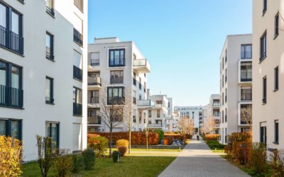 Quelles sont les meilleures pratiques pour l’efficacité énergétique dans les complexes résidentiels ?